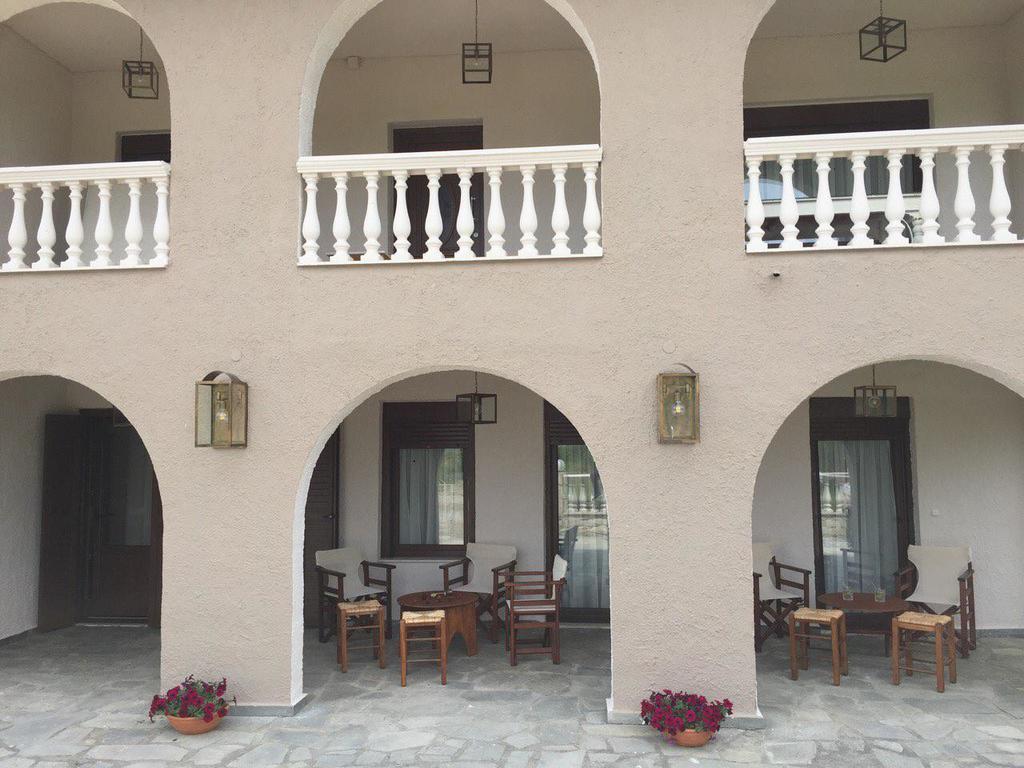 The Beach House - Apartments & Studios (Adults Only) Afytos Exterior foto